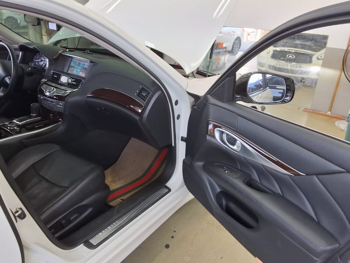 INFINITI Q70 3.7 STYLE 2015 - zdjęcie 14