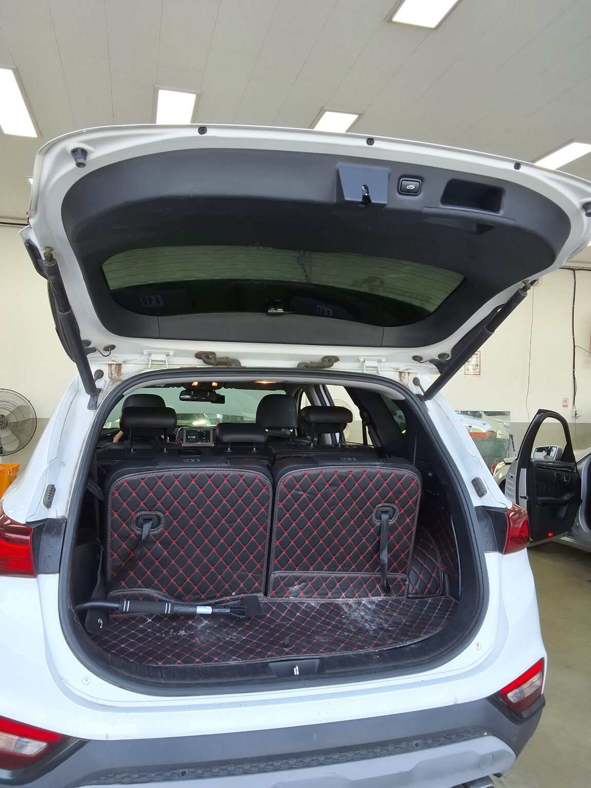 HYUNDAI SANTA FE (TM) R2.2 2WD EXCLUSIVE 2019 - zdjęcie 15