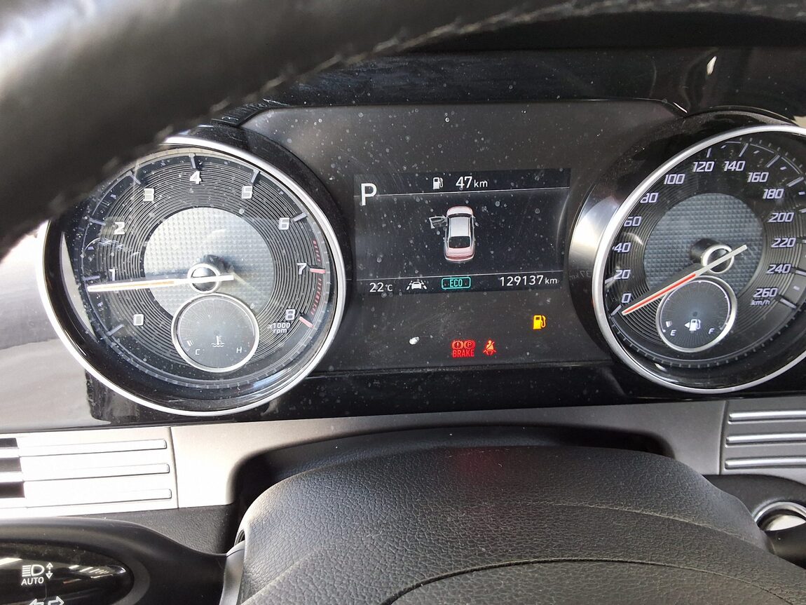 HYUNDAI THE NEW GRANDEUR IG GASOLINE 2.5 PREMIUM CHOICE 2020 - zdjęcie 9