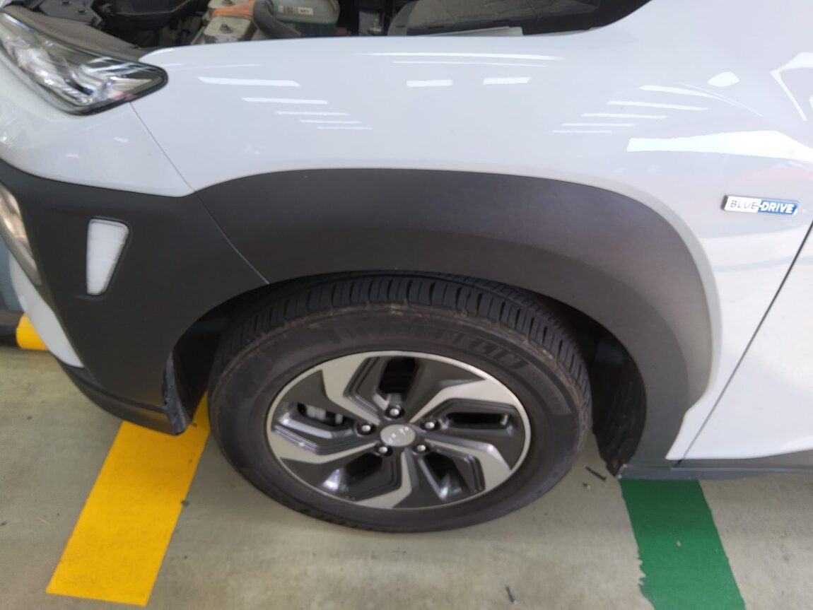 HYUNDAI KONA HYBRID 1.6 HEV MODERN SPECIAL 2020 - zdjęcie 22