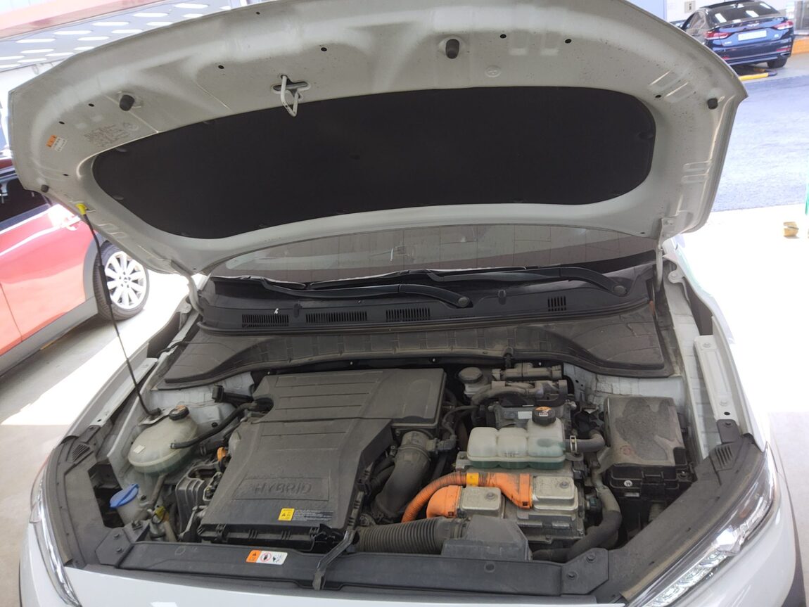 HYUNDAI KONA HYBRID 1.6 HEV MODERN SPECIAL 2020 - zdjęcie 20