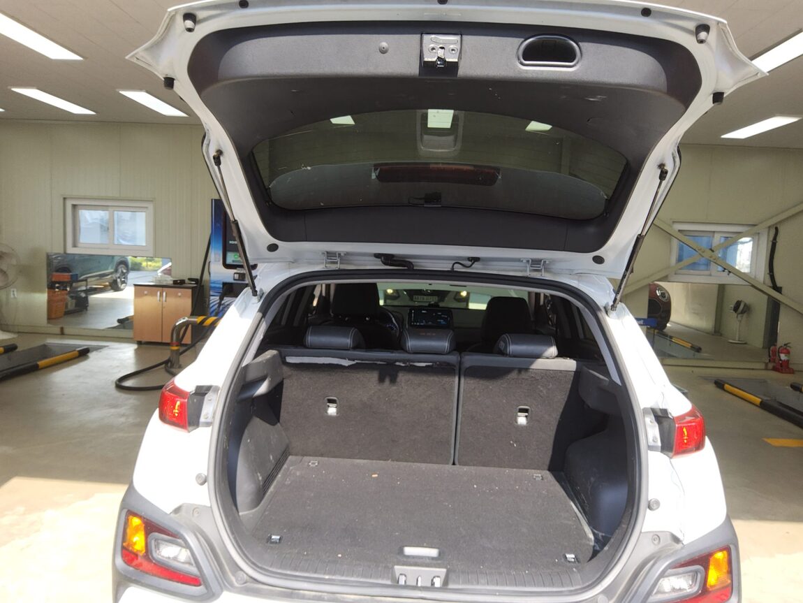 HYUNDAI KONA HYBRID 1.6 HEV MODERN SPECIAL 2020 - zdjęcie 15