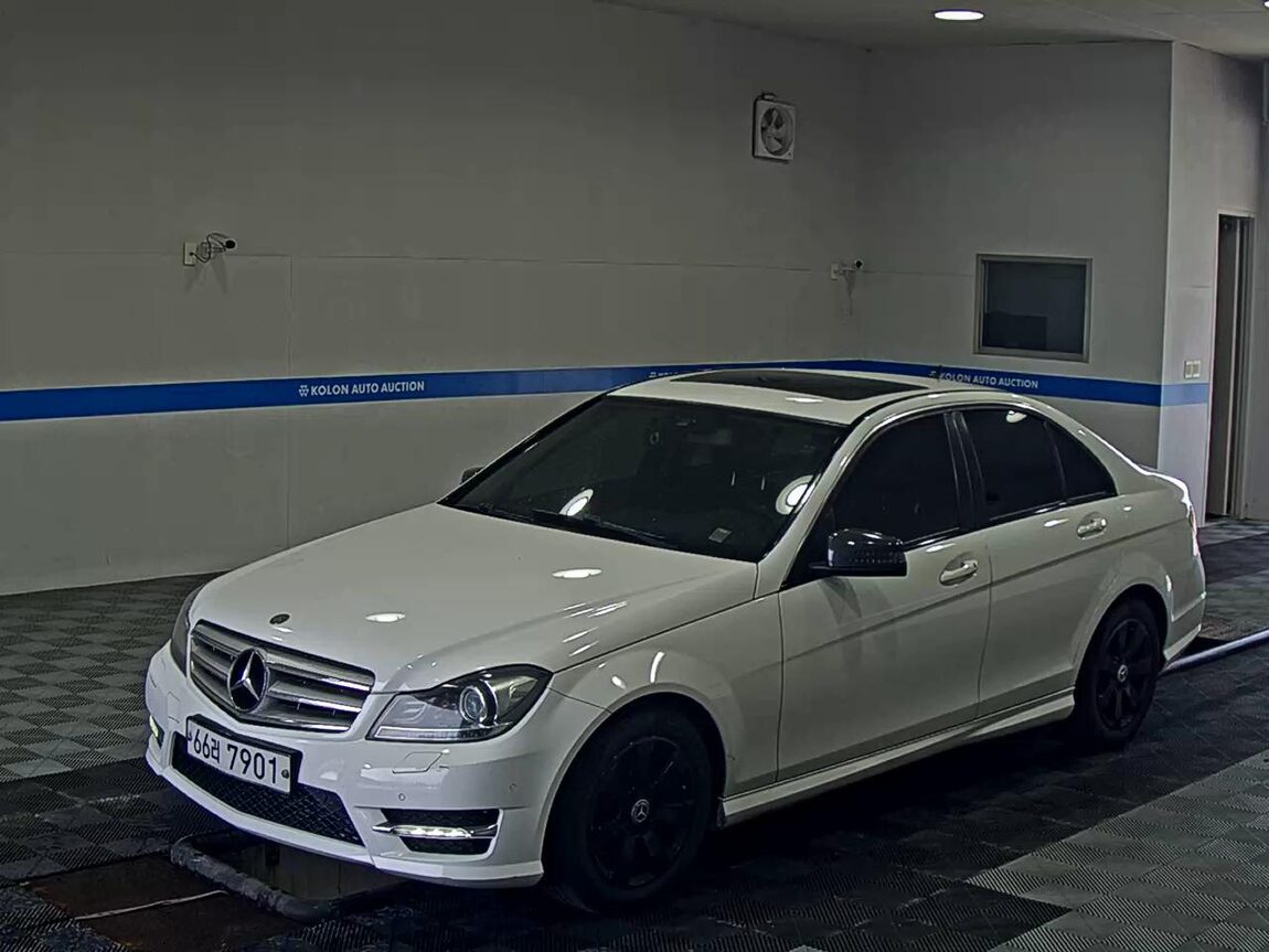 MERCEDES-BENZ C-CLASS (3RD GEN) C220 CDI 2013 - zdjęcie 2
