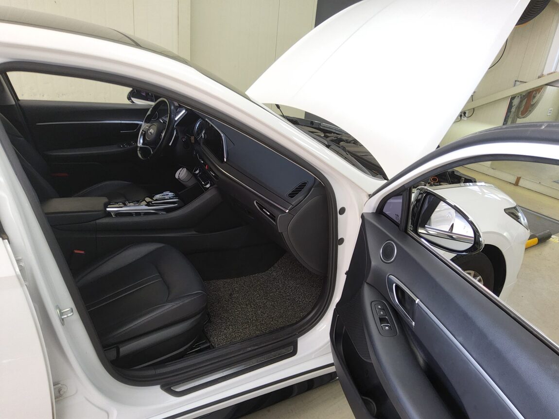 HYUNDAI SONATA (DN8) G2.0 PREMIUM 2020 - zdjęcie 14