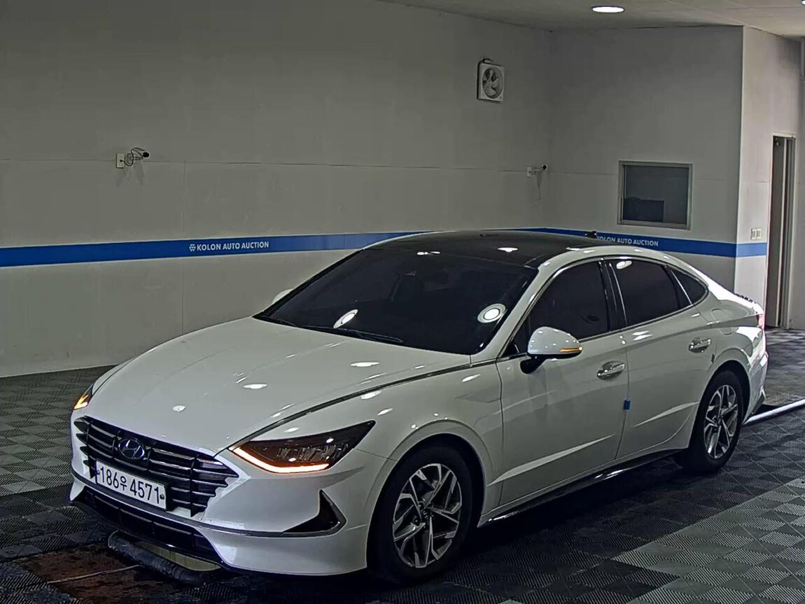 HYUNDAI SONATA (DN8) G2.0 PREMIUM 2020 - zdjęcie 2