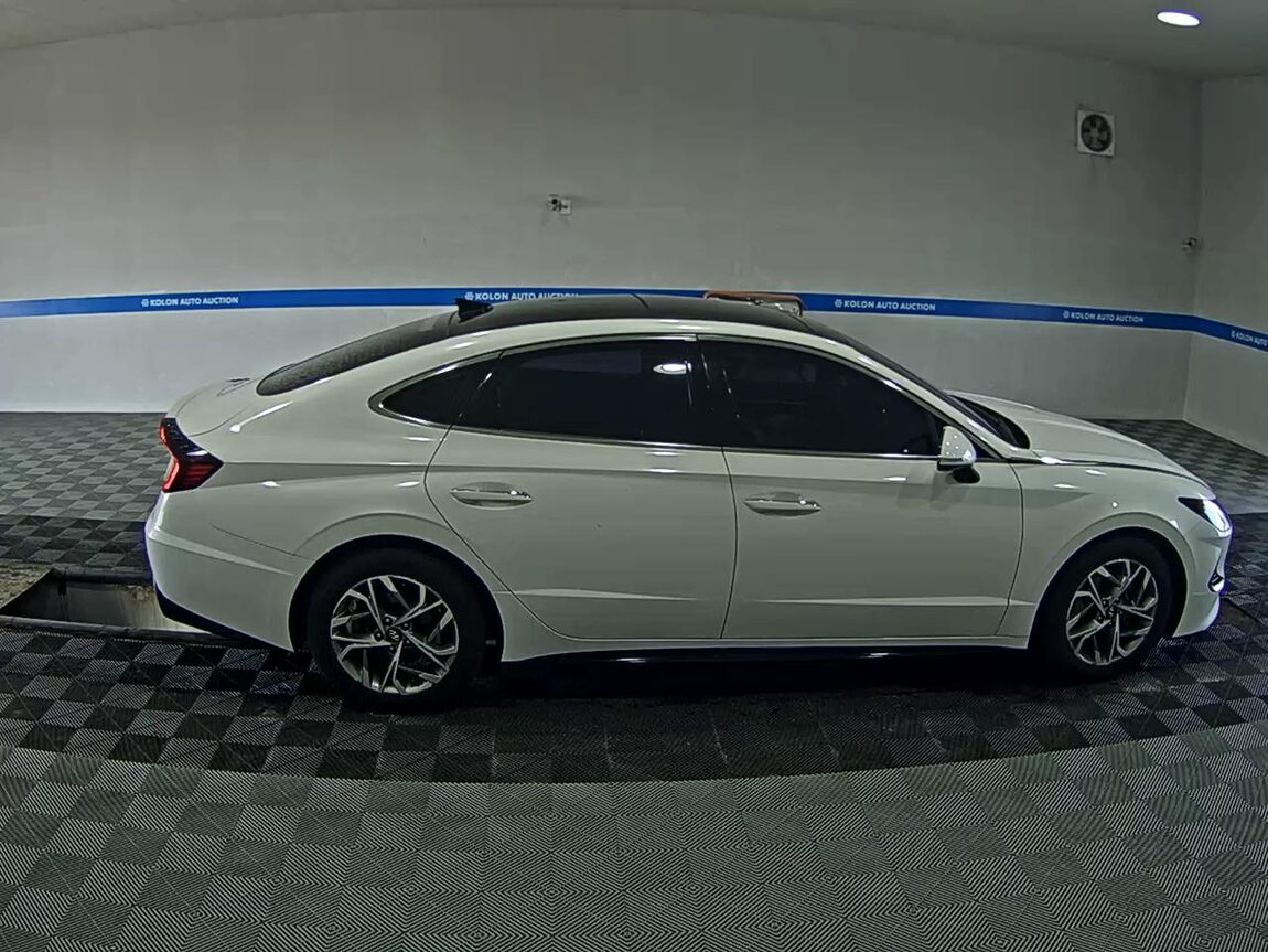 HYUNDAI SONATA (DN8) G2.0 PREMIUM 2020 - zdjęcie 4