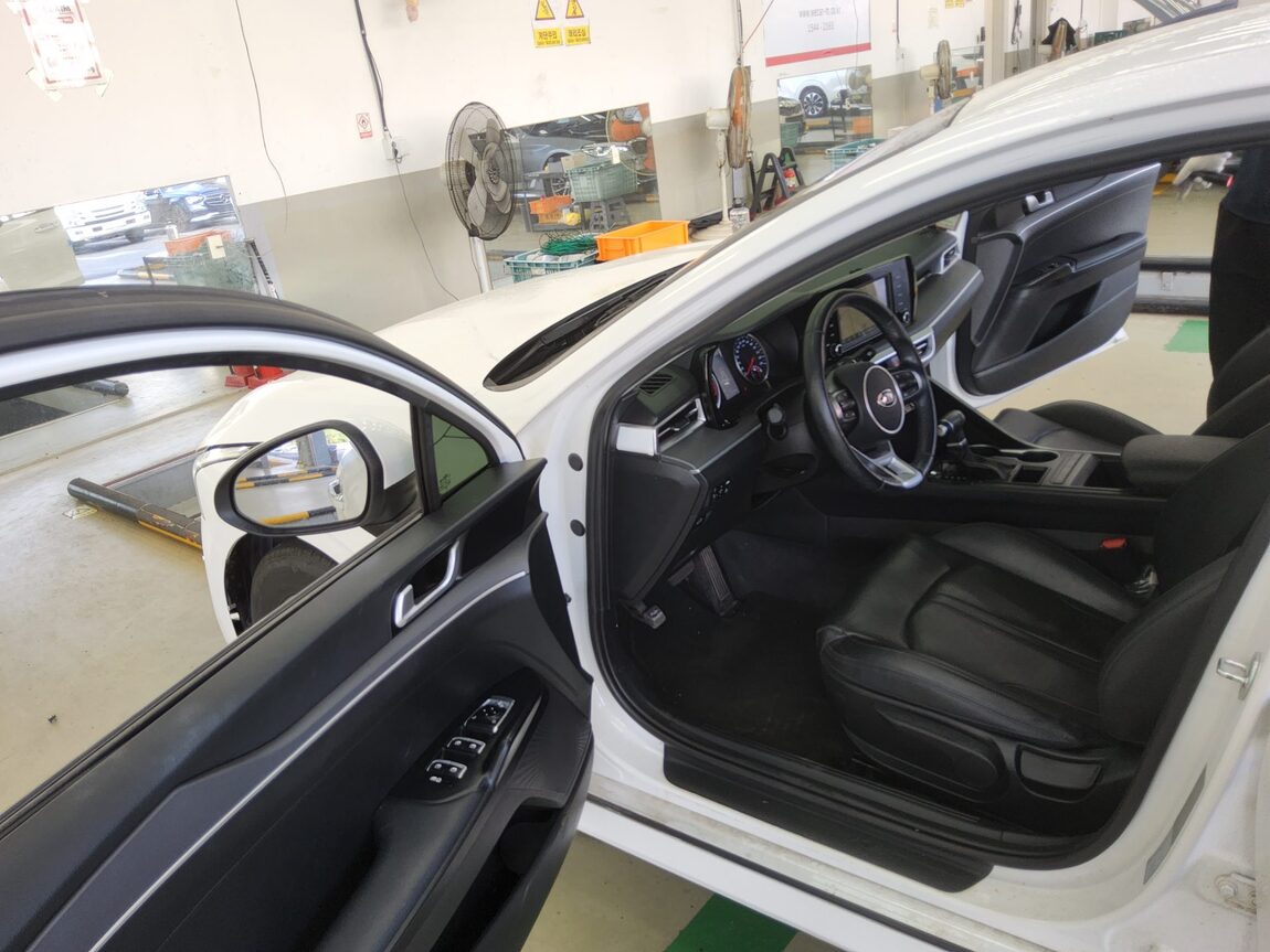 KIA NEW K5 (DL3) 2.0 LPI RENTAL CAR STANDARD 2021 - zdjęcie 10