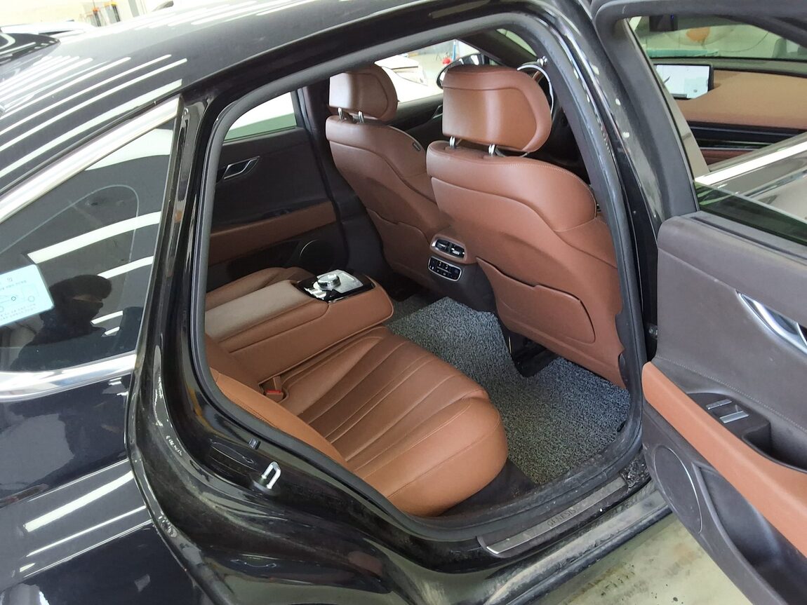 GENESIS THE ALL NEW G80 GASOLINE 2.5 AWD BASE MODEL 2023 - zdjęcie 13
