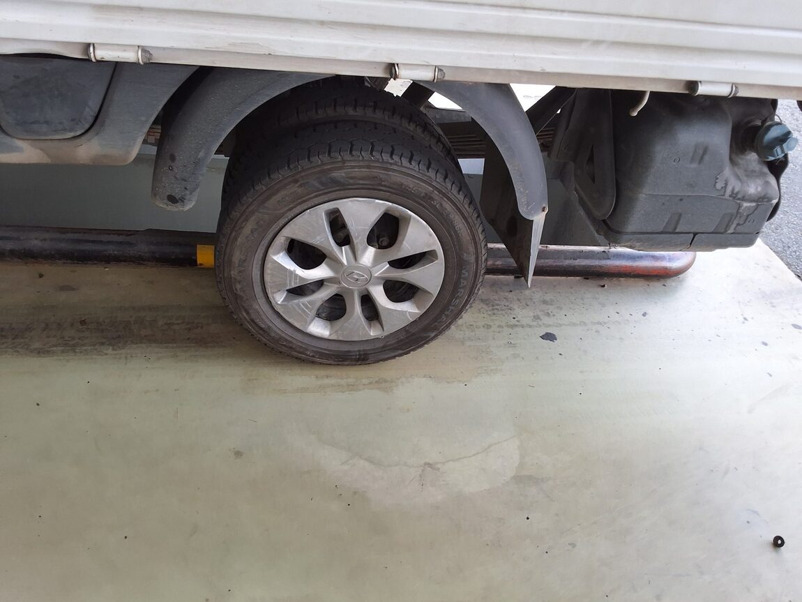 HYUNDAI PORTER II VGT SUPER CAB EXTRA LONG WHEELBASE PREMIUM 2023 - zdjęcie 19