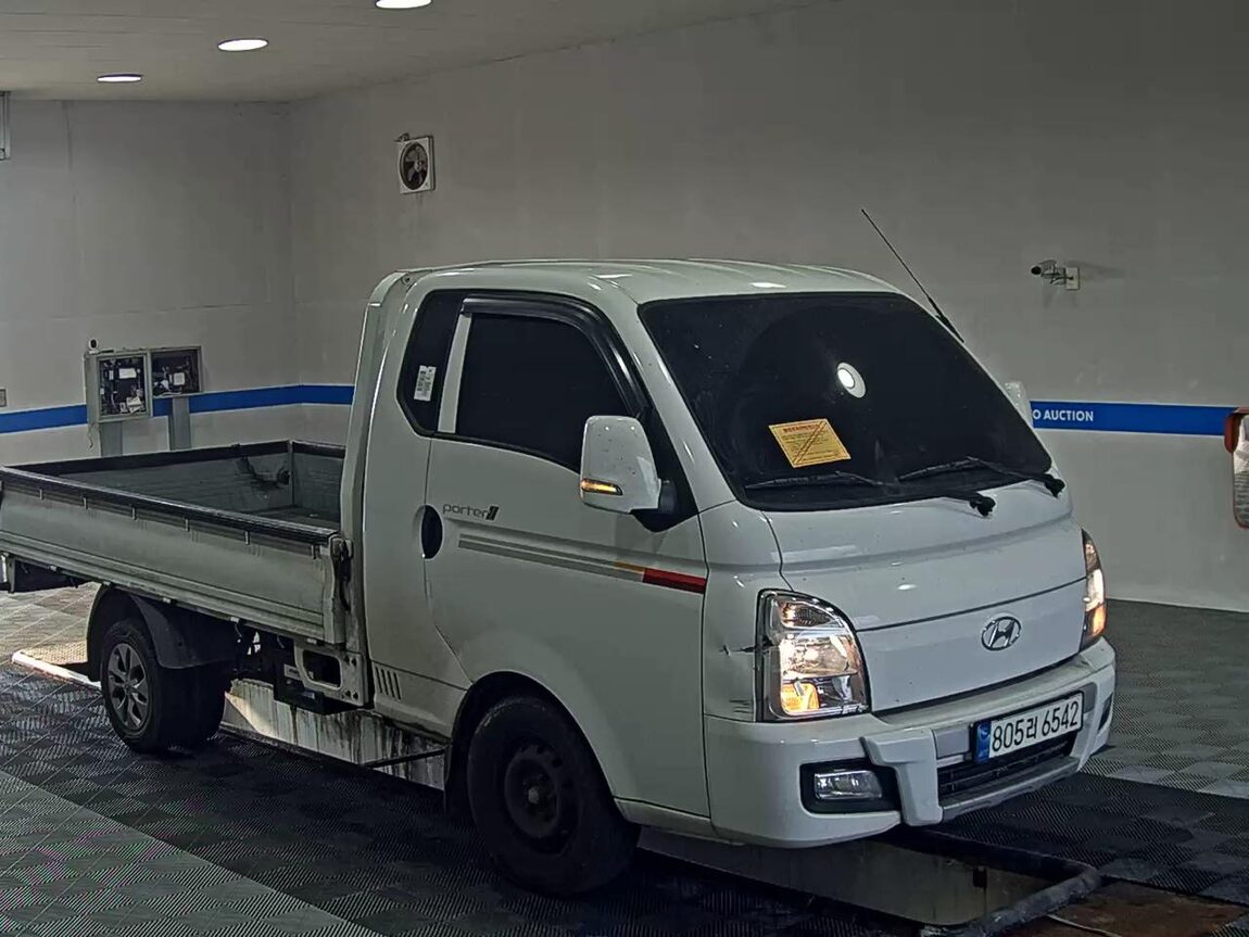 HYUNDAI PORTER II VGT SUPER CAB EXTRA LONG WHEELBASE PREMIUM 2023 - zdjęcie 3
