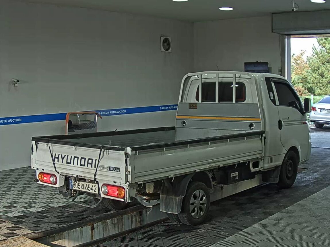 HYUNDAI PORTER II VGT SUPER CAB EXTRA LONG WHEELBASE PREMIUM 2023 - zdjęcie 5