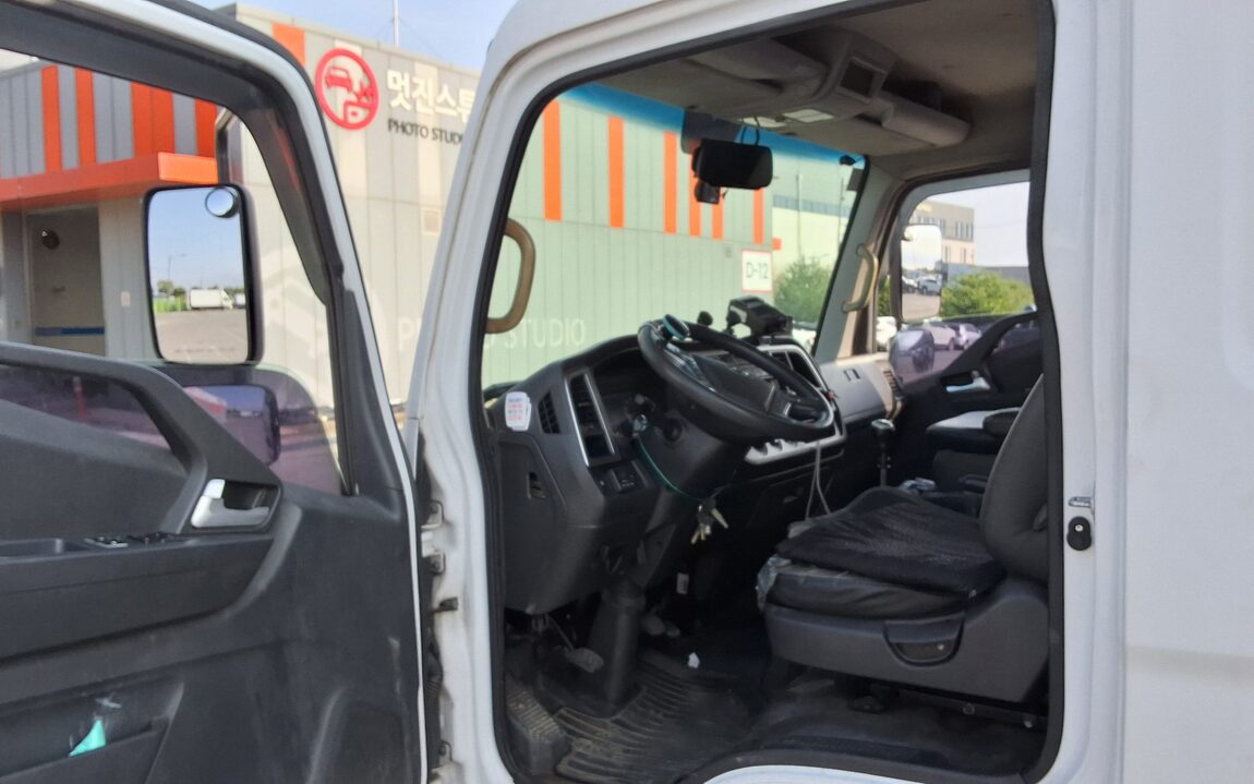 HYUNDAI ALL NEW MIGHTY 3.5 TON SUPER CAB LONG WHEELBASE HIGH DECK 2015 - zdjęcie 11