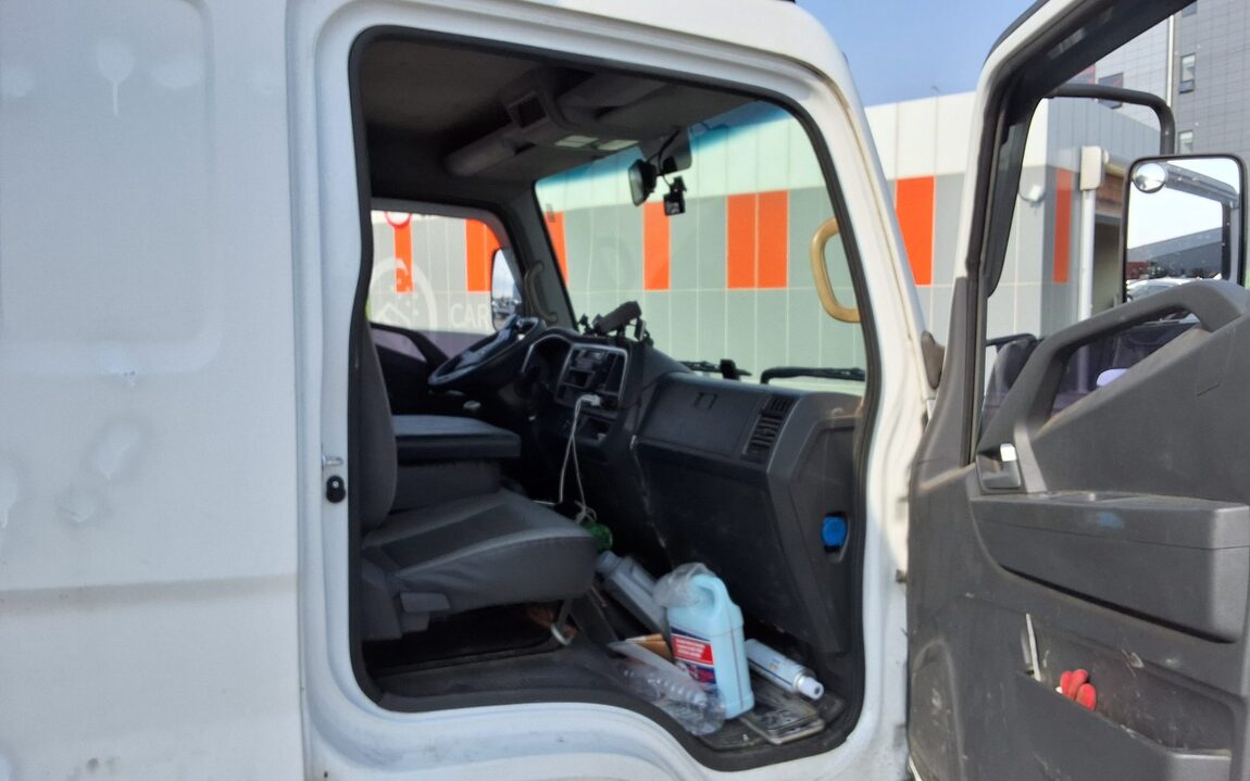 HYUNDAI ALL NEW MIGHTY 3.5 TON SUPER CAB LONG WHEELBASE HIGH DECK 2015 - zdjęcie 12