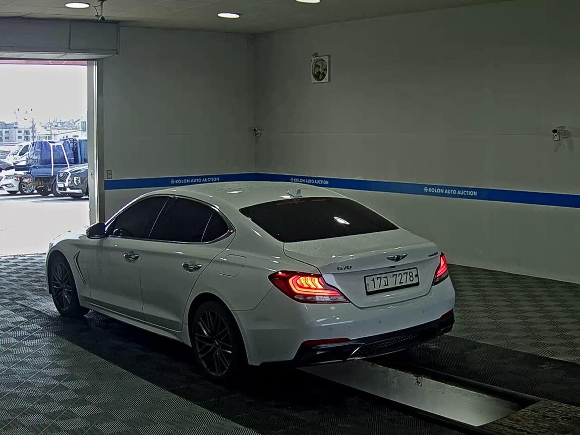 GENESIS G70 2.0T AWD ADVANCED 2018 - zdjęcie 6