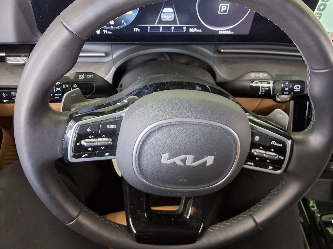 KIA NEW CARNIVAL (KA4) 9-SEATER DIESEL NOBLESSE 2023 - zdjęcie 19