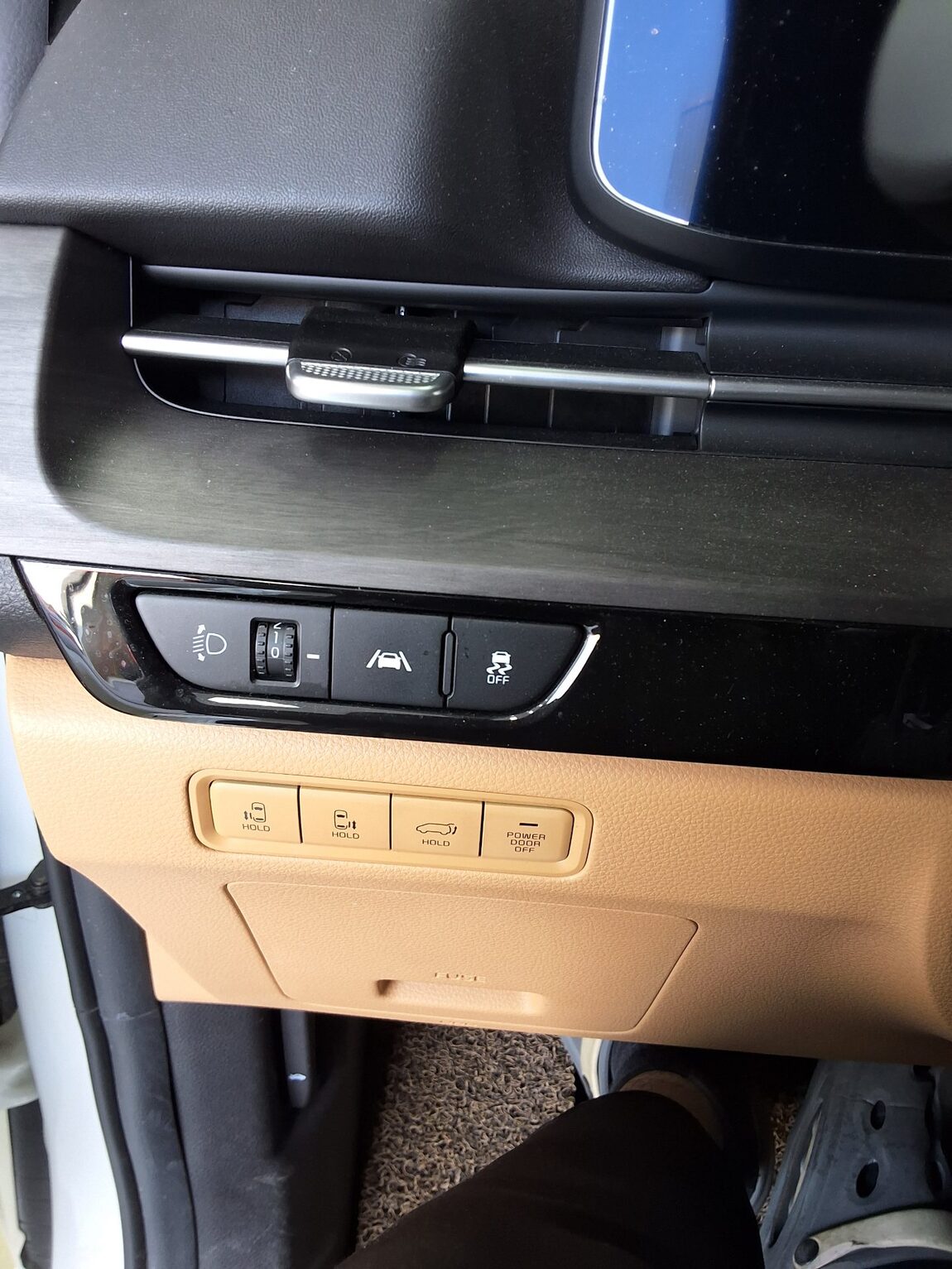 KIA NEW CARNIVAL (KA4) 9-SEATER DIESEL NOBLESSE 2023 - zdjęcie 20