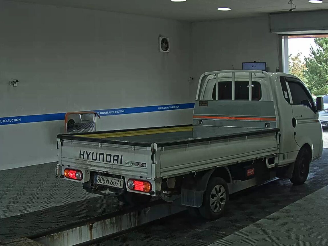 HYUNDAI PORTER II VGT SUPER CAB EXTRA LONG WHEELBASE PREMIUM 2023 - zdjęcie 5