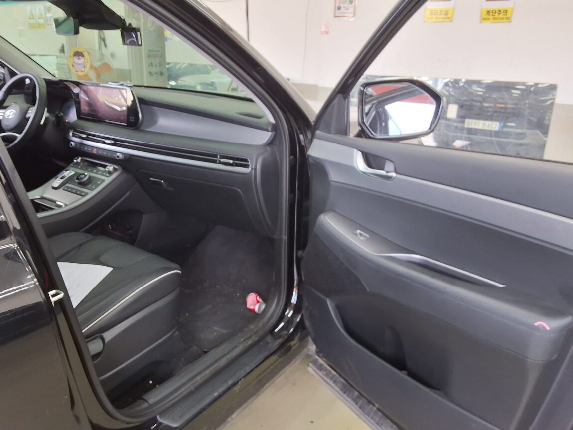 HYUNDAI THE NEW PALISADE 2.2 DIESEL 2WD EXCLUSIVE 2023 - zdjęcie 14