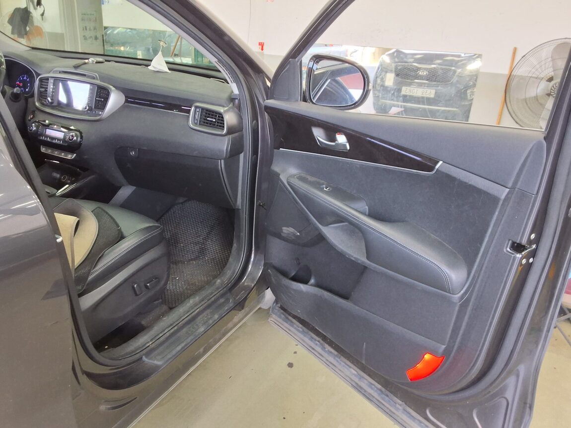 KIA ALL NEW SORENTO R2.0 2WD NOBLESSE 2015 - zdjęcie 14