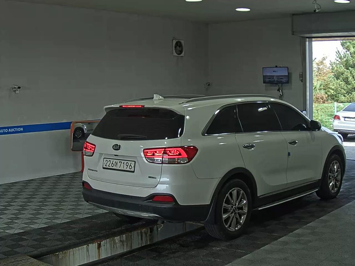 KIA ALL NEW SORENTO R2.0 2WD NOBLESSE SPECIAL 2016 - zdjęcie 5