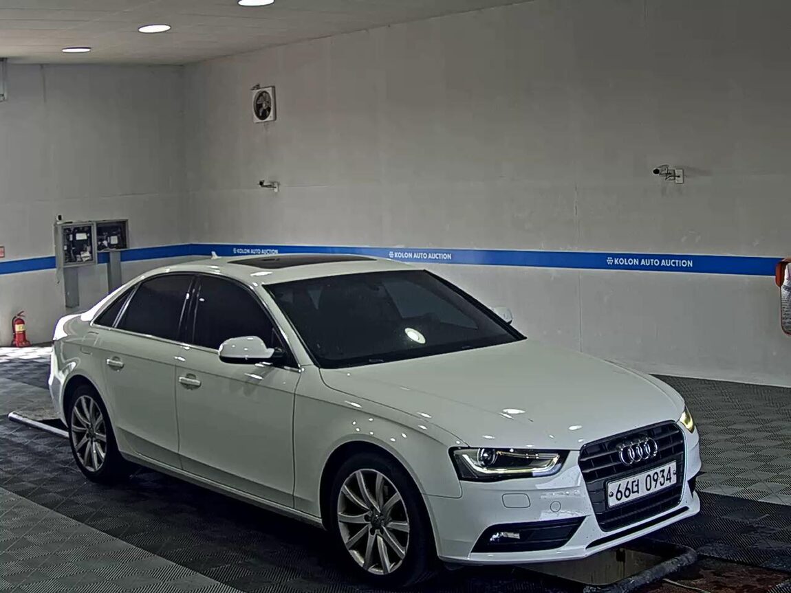 AUDI A4 (4TH GEN) 30 TDI 2016 - zdjęcie 3