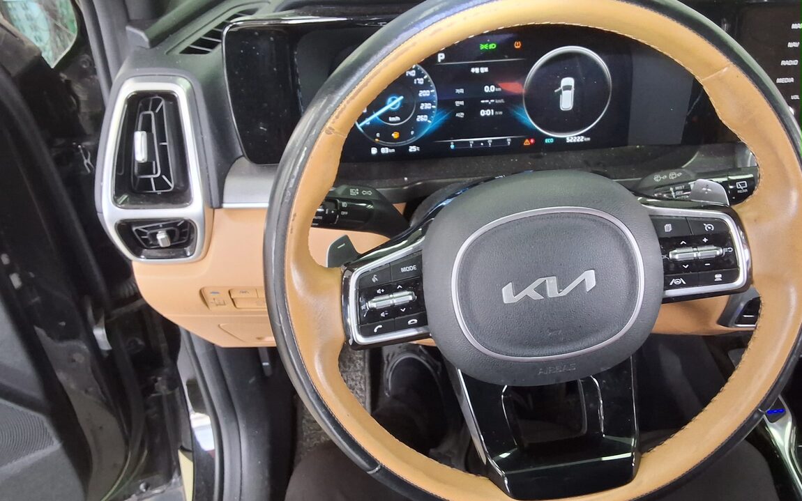 KIA NEW SORENTO HYBRID (MQ4) 1.6 HEV 2WD NOBLESSE 2023 - zdjęcie 17