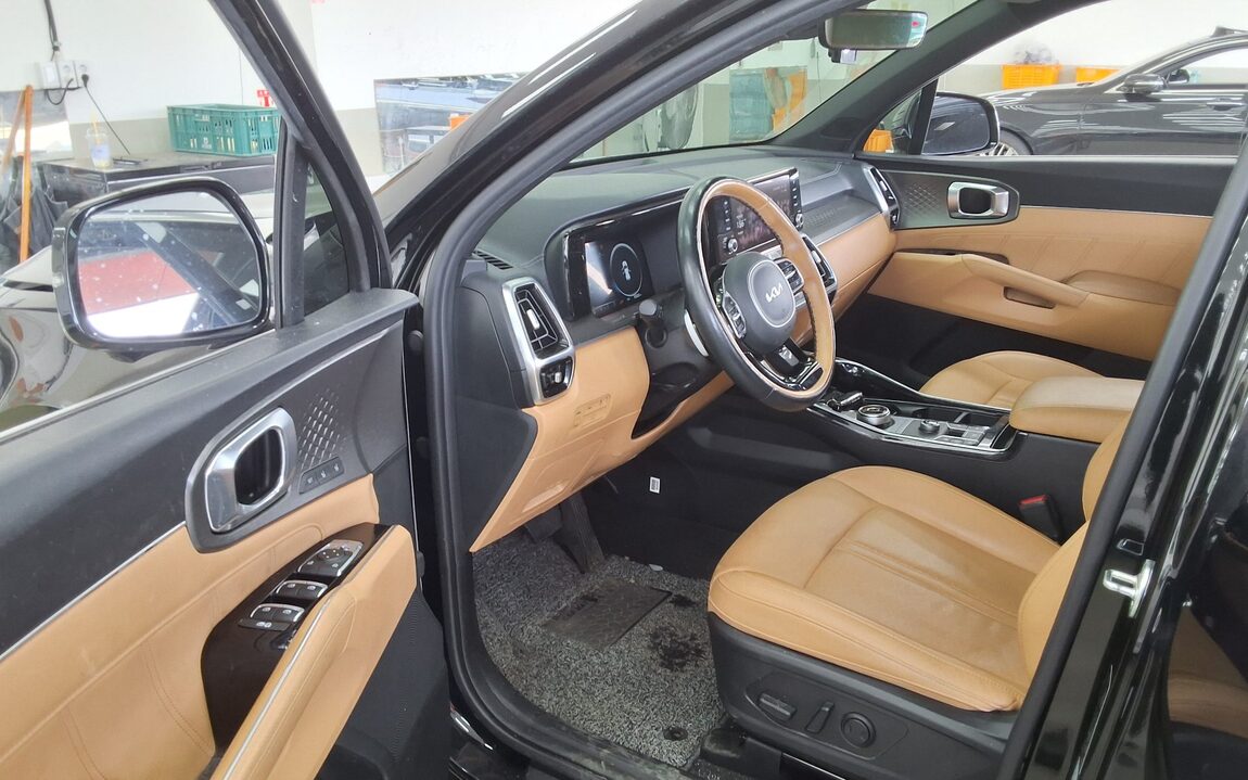 KIA NEW SORENTO HYBRID (MQ4) 1.6 HEV 2WD NOBLESSE 2023 - zdjęcie 10