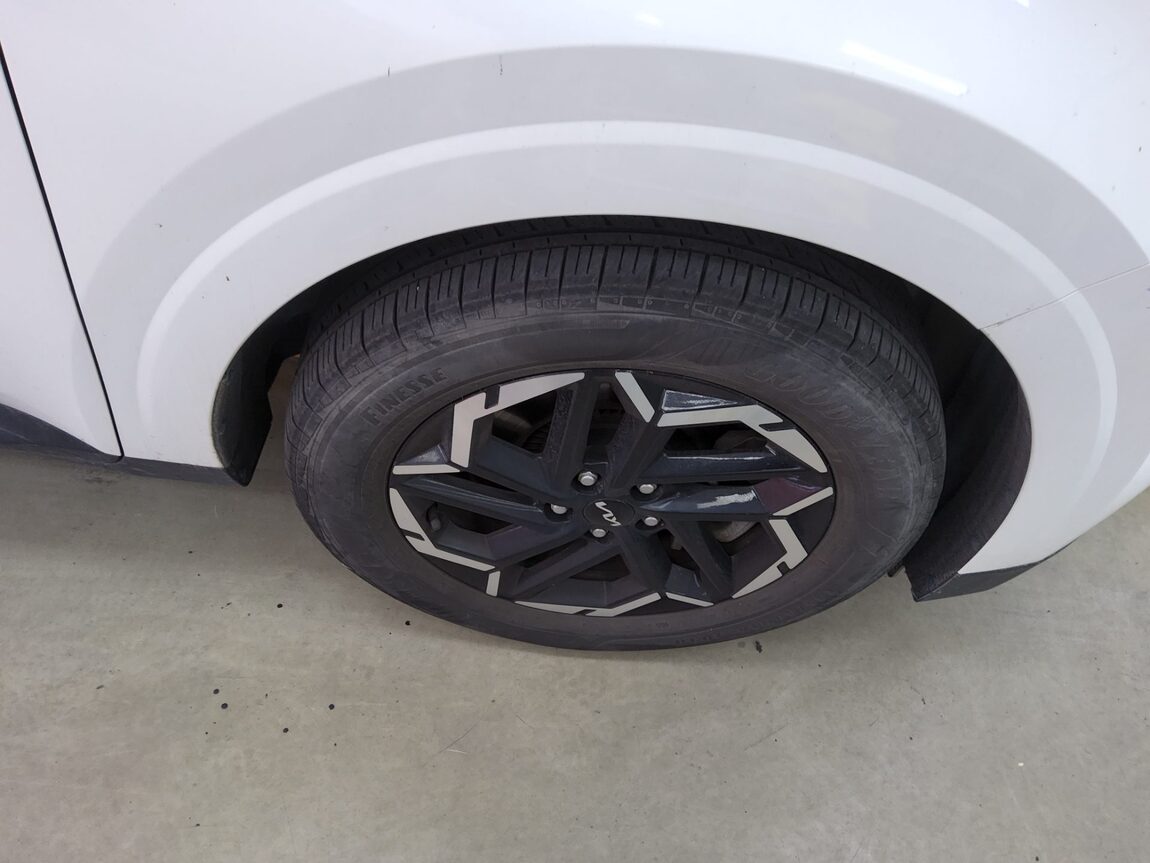 KIA THE NEW CARNIVAL (KA4) 9-SEATER DIESEL PRESTIGE 2024 - zdjęcie 25