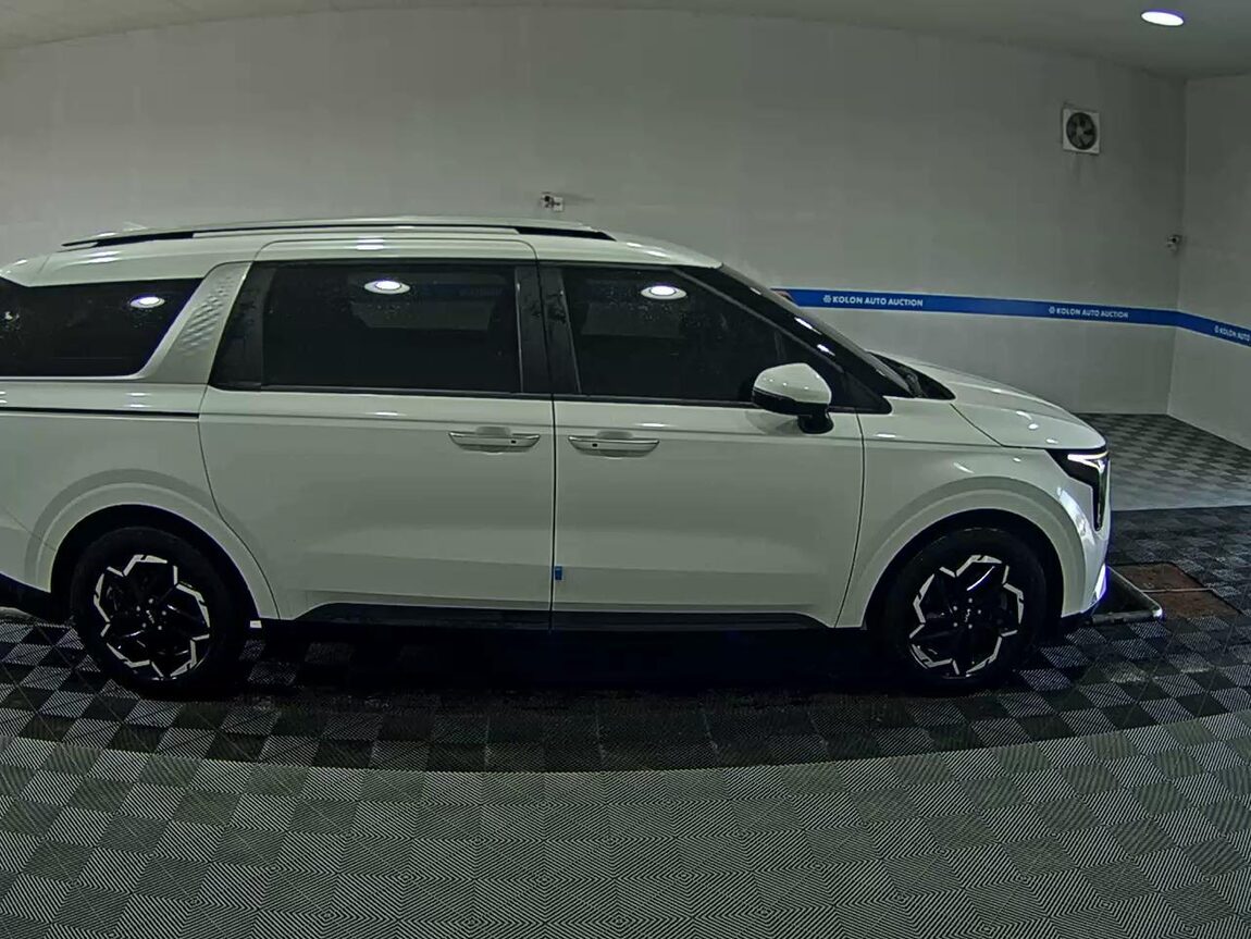 KIA THE NEW CARNIVAL (KA4) 9-SEATER DIESEL PRESTIGE 2024 - zdjęcie 4