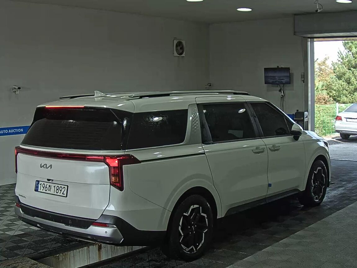 KIA THE NEW CARNIVAL (KA4) 9-SEATER DIESEL PRESTIGE 2024 - zdjęcie 5