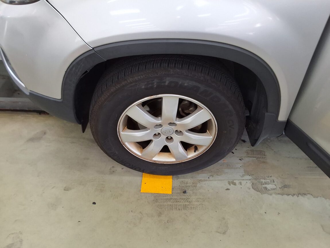 KIA SORENTO R DIESEL 2.2 2WD TLX PREMIUM MODEL 2010 - zdjęcie 20
