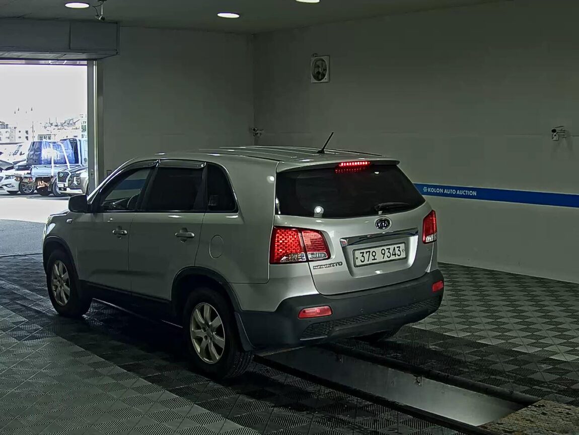KIA SORENTO R DIESEL 2.2 2WD TLX PREMIUM MODEL 2010 - zdjęcie 6