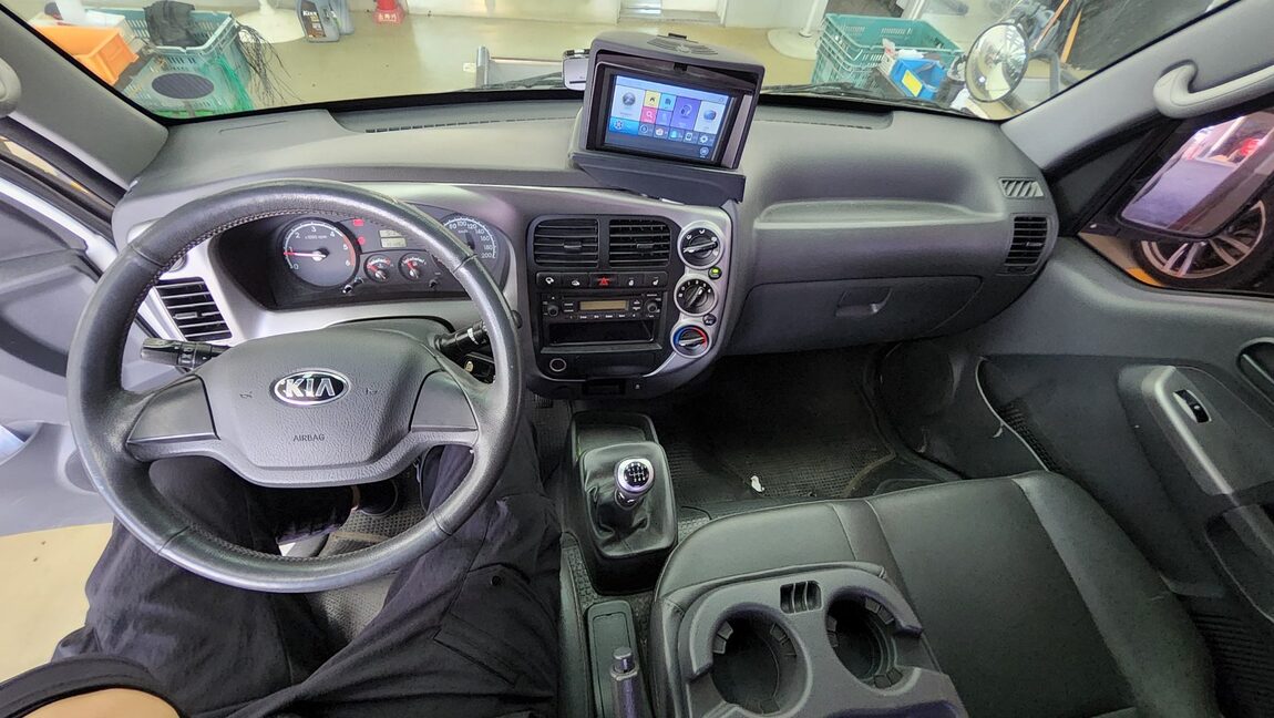 KIA BONGO III CARGO CRDi DOUBLE CAB EXTRA LONG WHEELBASE 2016 - zdjęcie 11