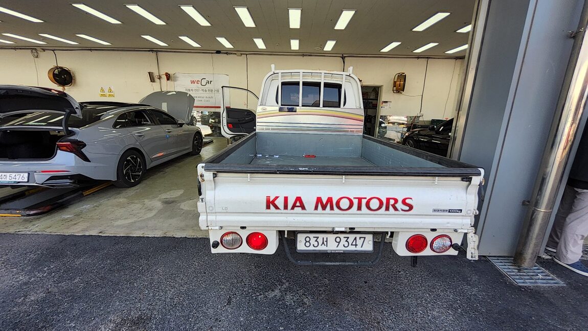 KIA BONGO III CARGO CRDi DOUBLE CAB EXTRA LONG WHEELBASE 2016 - zdjęcie 15