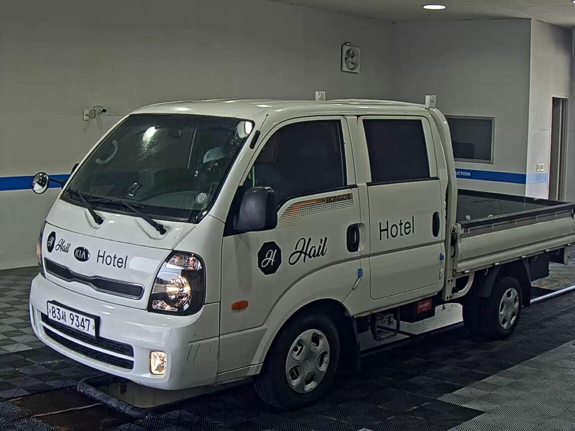 KIA BONGO III CARGO CRDi DOUBLE CAB EXTRA LONG WHEELBASE 2016 - zdjęcie 2