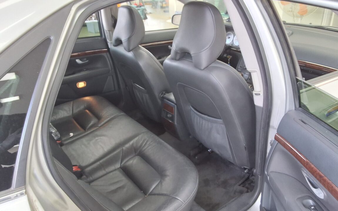 VOLVO S80 (1ST GEN) 2.0T 2006 - zdjęcie 13