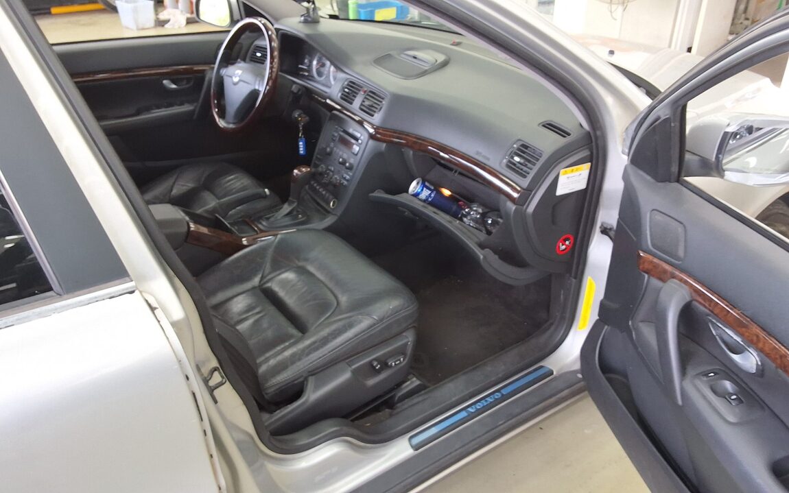 VOLVO S80 (1ST GEN) 2.0T 2006 - zdjęcie 14