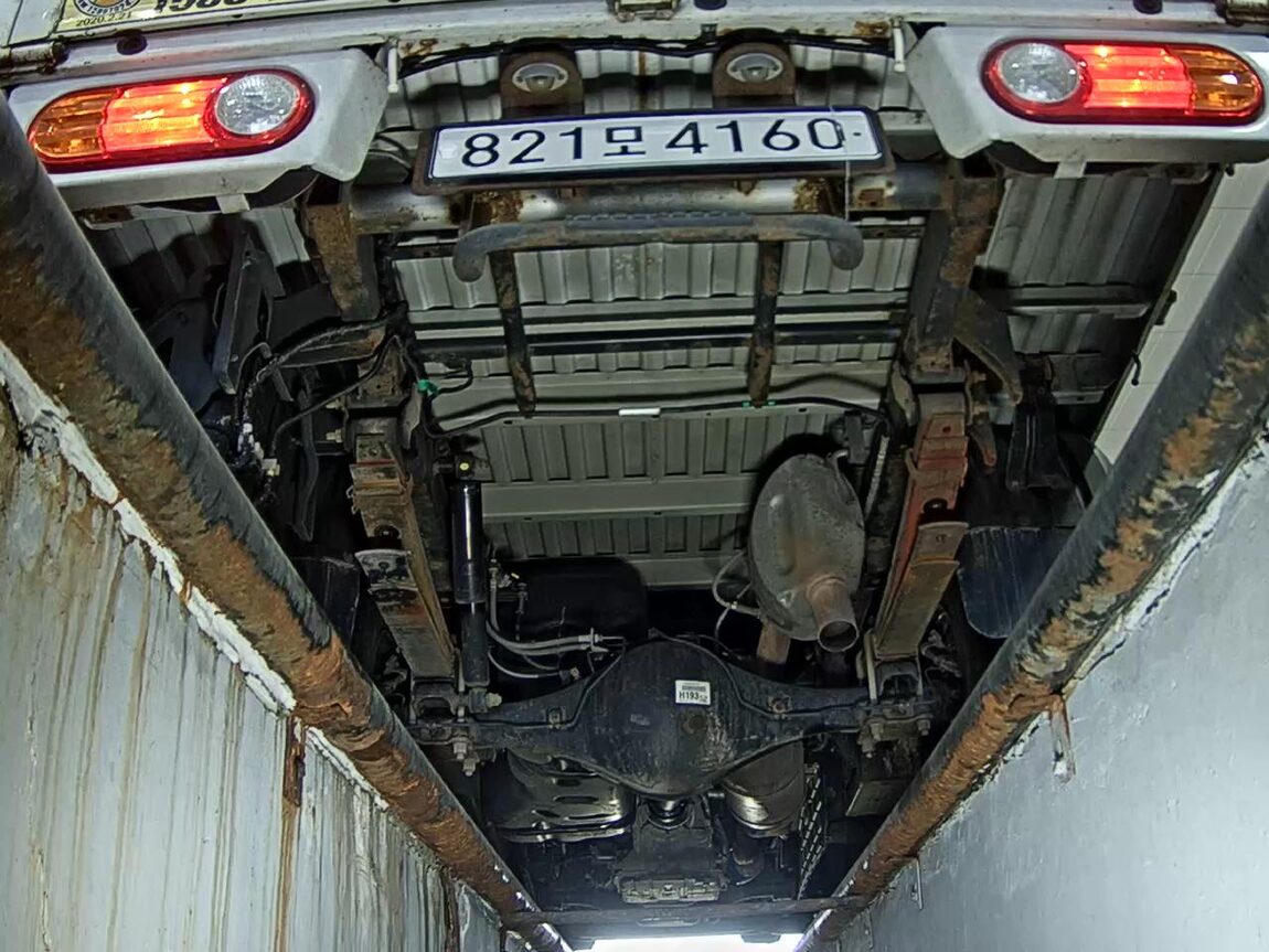 HYUNDAI PORTER II CRDi SUPER CAB EXTRA LONG WHEELBASE SMART 2020 - zdjęcie 8