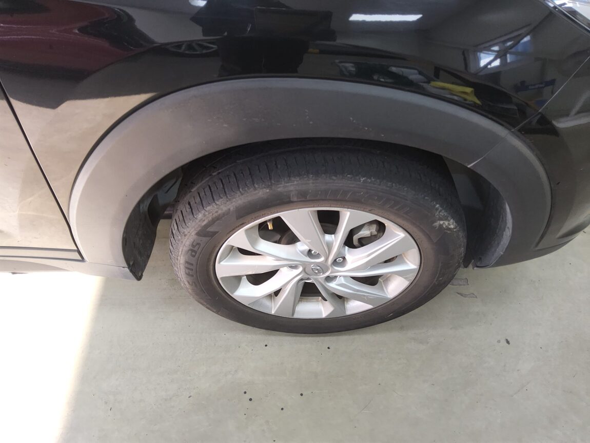 HYUNDAI NEW TUCSON 2.0 DIESEL 2WD MODERN 2020 - zdjęcie 24