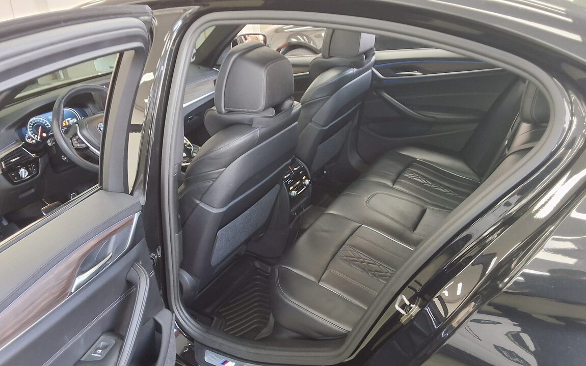 BMW 5 SERIES (7TH GEN) 520d M SPORT PACK PLUS 2017 - zdjęcie 12