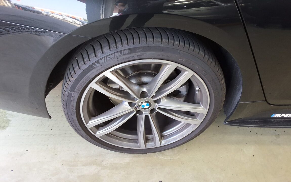 BMW 5 SERIES (7TH GEN) 520d M SPORT PACK PLUS 2017 - zdjęcie 28