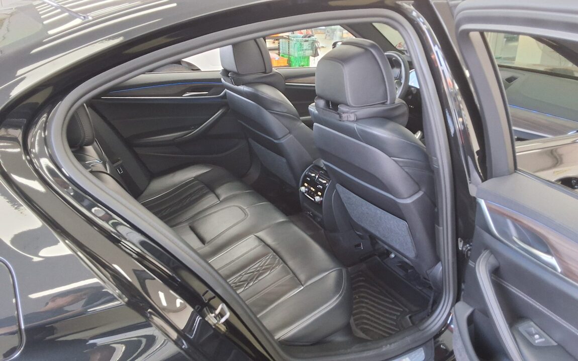 BMW 5 SERIES (7TH GEN) 520d M SPORT PACK PLUS 2017 - zdjęcie 13