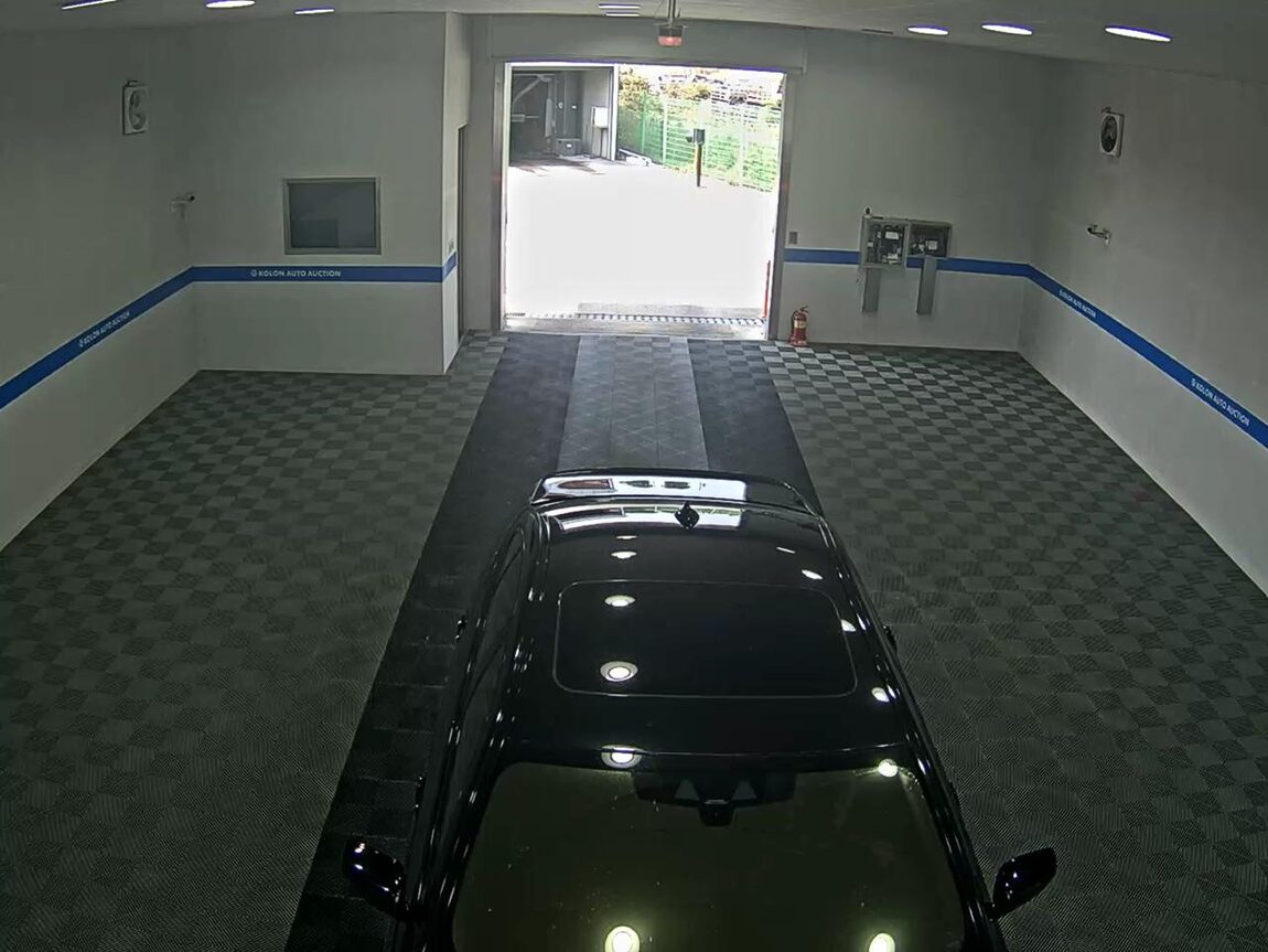 BMW 5 SERIES (7TH GEN) 520d M SPORT PACK PLUS 2017 - zdjęcie 7