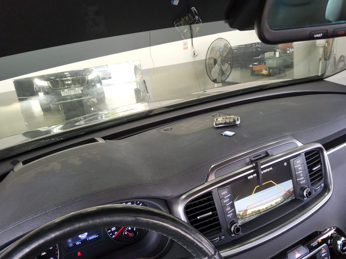 KIA THE NEW SORENTO DIESEL R2.2 4WD MASTER SPECIAL 2020 - zdjęcie 18