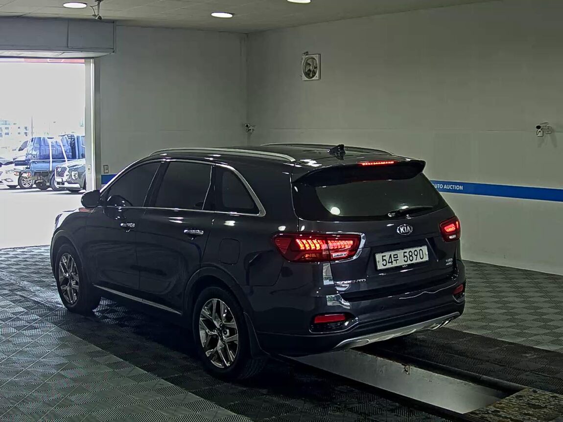 KIA THE NEW SORENTO DIESEL R2.2 4WD MASTER SPECIAL 2020 - zdjęcie 6