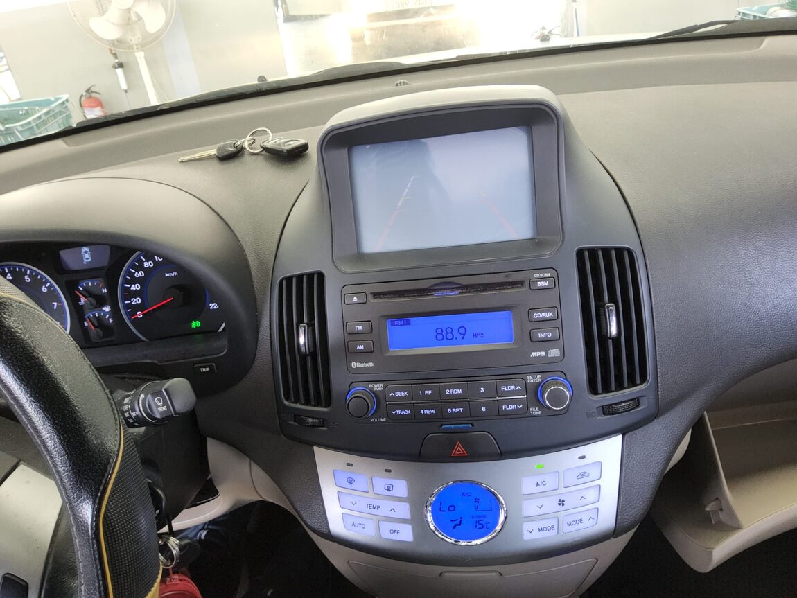 HYUNDAI AVANTE HD 1.6 VVT S16 LUXURY 2010 - zdjęcie 17
