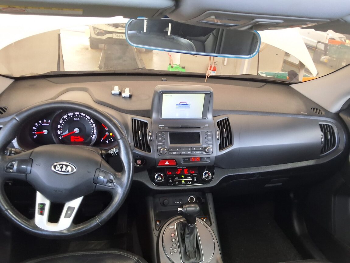 KIA SPORTAGE R DIESEL R2.0 2WD TLX LUXURY MODEL 2011 - zdjęcie 11
