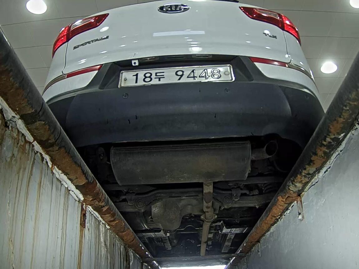 KIA SPORTAGE R DIESEL R2.0 2WD TLX LUXURY MODEL 2011 - zdjęcie 8