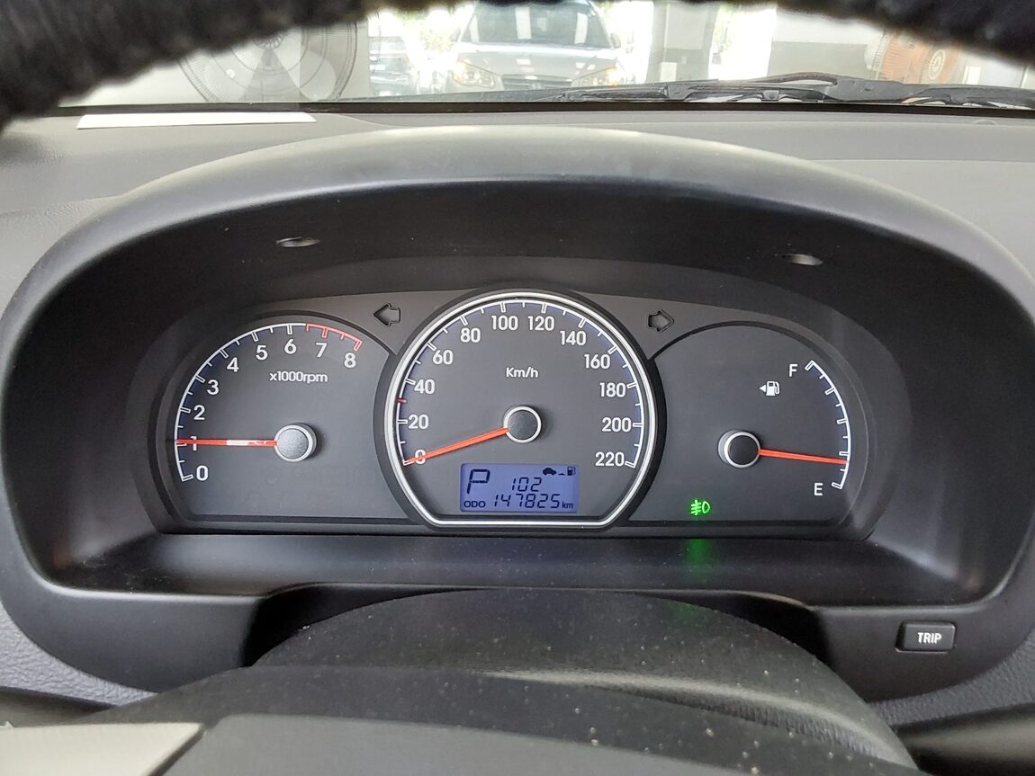 HYUNDAI AVANTE HD 1.6 VVT S16 PREMIER 2009 - zdjęcie 9