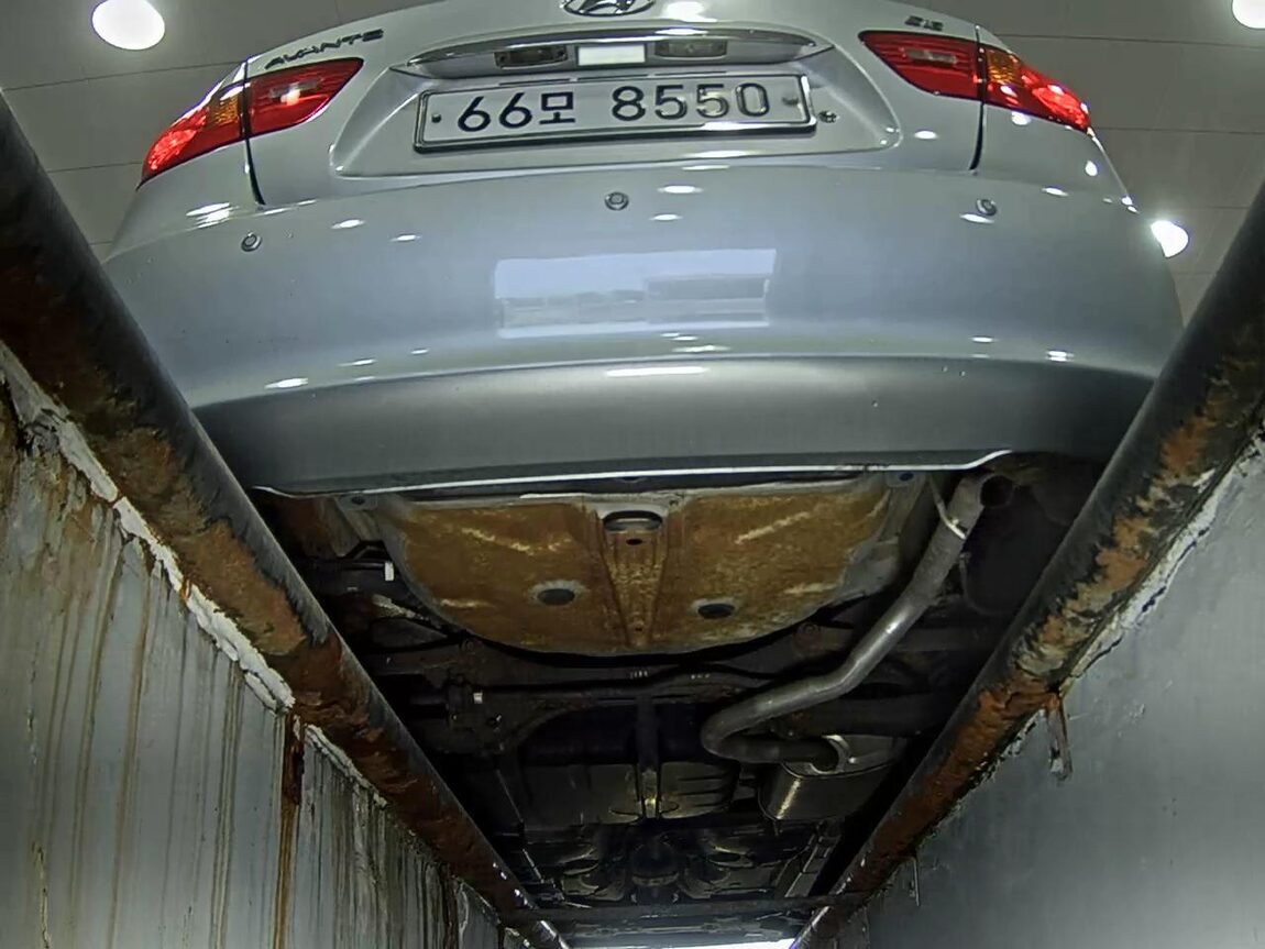 HYUNDAI AVANTE HD 1.6 VVT S16 PREMIER 2009 - zdjęcie 8